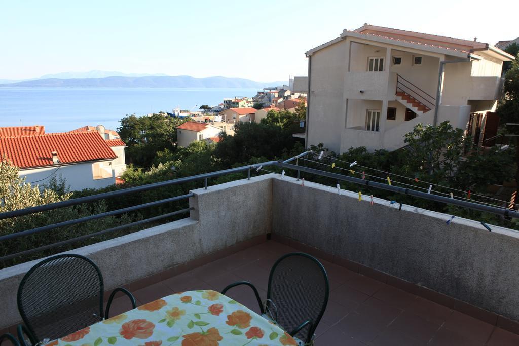 Apartments Toni Two Igrane Esterno foto