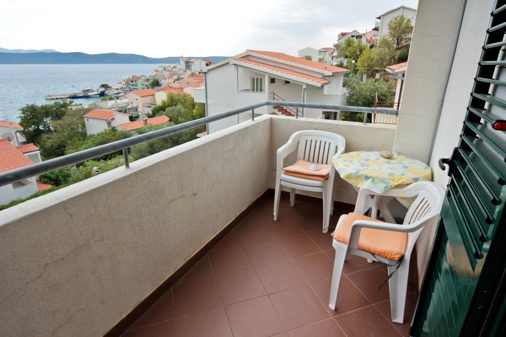 Apartments Toni Two Igrane Esterno foto