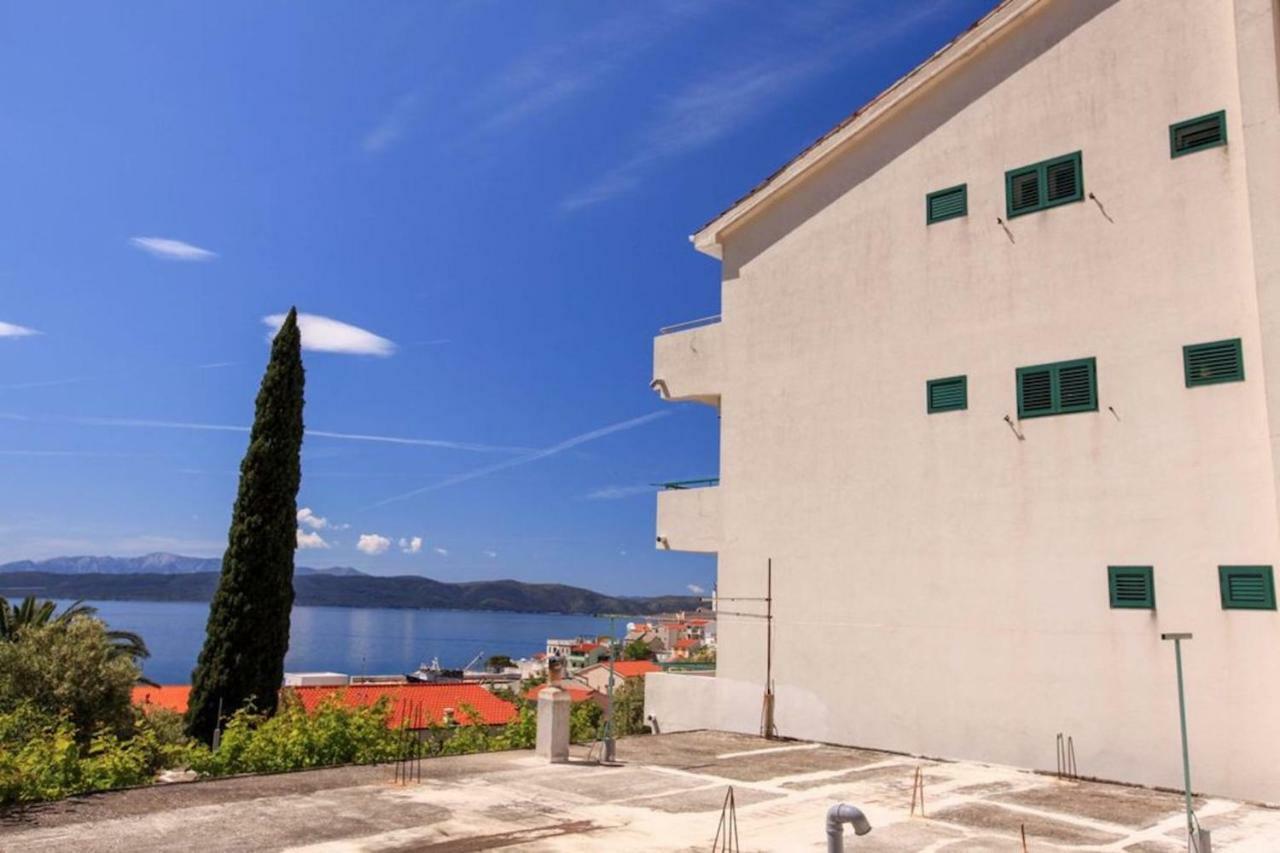 Apartments Toni Two Igrane Esterno foto